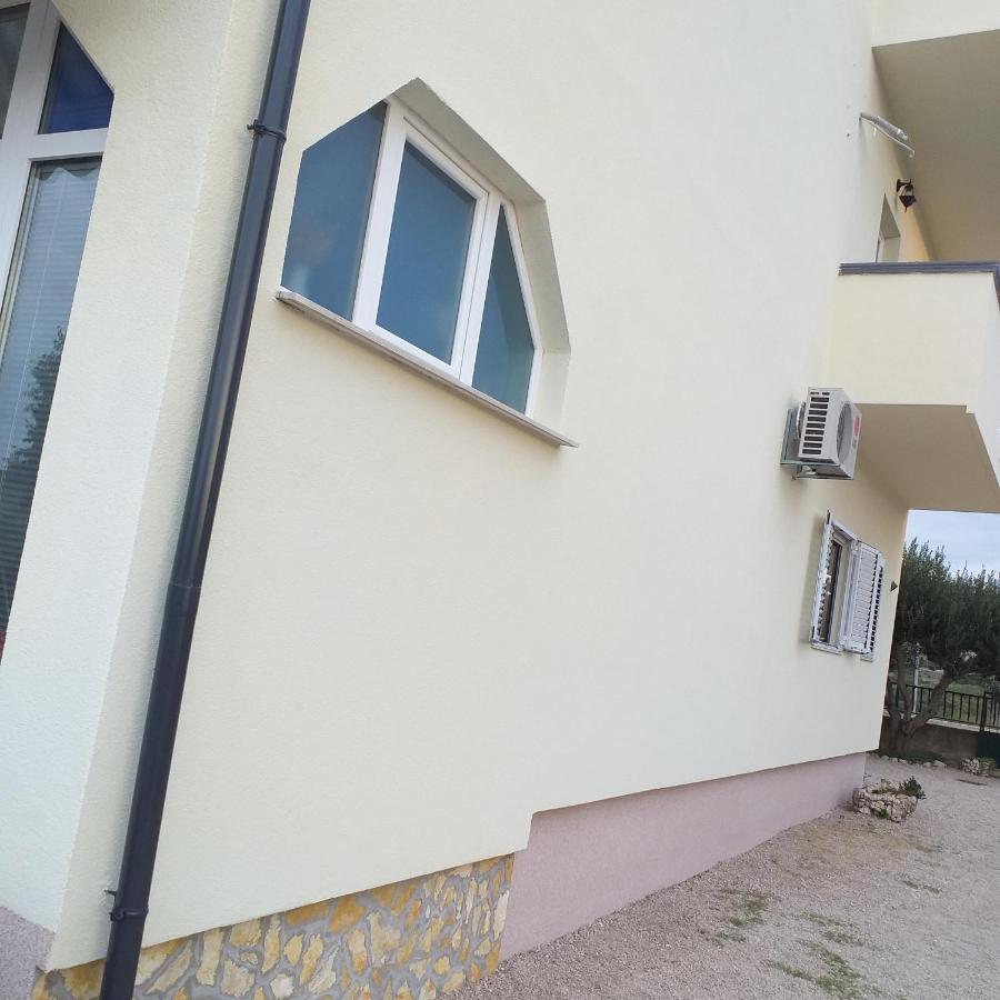 Apartments Mira Jadrtovac Exterior photo